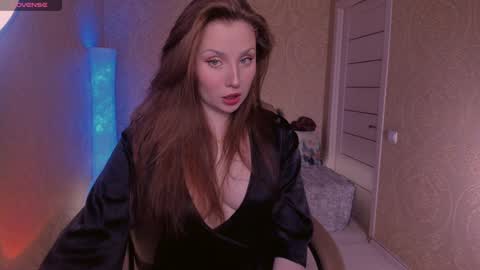 eesmaaarr online show from January 3, 9:15 pm