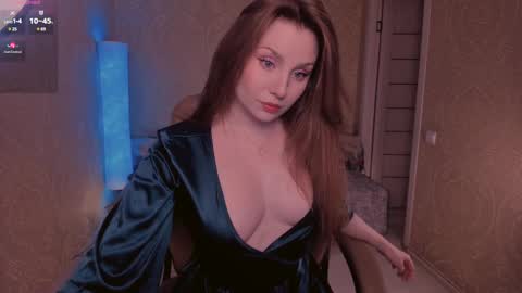 eesmaaarr online show from March 5, 9:26 pm