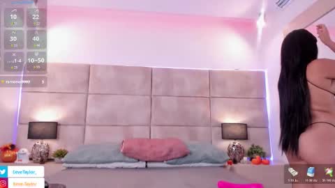 Eevee online show from October 23, 2:55 am