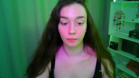 effie_balconii online show from May 14, 4:03 pm