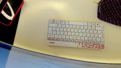 Effie Mur online show from February 26, 9:03 pm