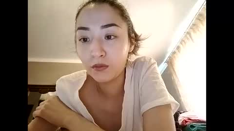 Snapshot of effy007 chatting on December 12, 8:25 am Effy online show from December 12, 8:25 am