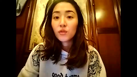 Snapshot of effy007 chatting on December 20, 11:21 am Effy online show from December 20, 11:21 am