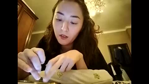 Snapshot of effy007 chatting on January 9, 2:40 pm Effy online show from January 9, 2:40 pm