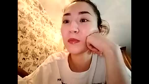 Snapshot of effy007 chatting on September 30, 1:27 pm Effy online show from September 30, 1:27 pm