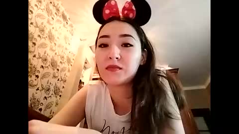 Snapshot of effy007 chatting on October 29, 1:35 pm Effy online show from October 29, 1:35 pm