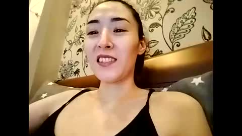 Snapshot of effy007 chatting on November 20, 2:06 pm Effy online show from November 20, 2:06 pm