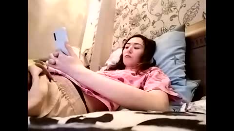 Snapshot of effy007 chatting on November 27, 2:52 pm Effy online show from November 27, 2:52 pm