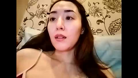 Snapshot of effy007 chatting on December 15, 12:31 pm Effy online show from December 15, 12:31 pm