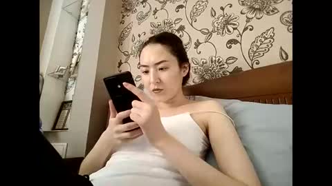 Snapshot of effy007 chatting on May 10, 10:53 am Effy online show from May 10, 10:53 am
