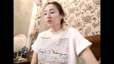 Snapshot of effy007 chatting on May 11, 11:38 am Effy online show from May 11, 11:38 am