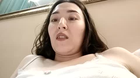 Snapshot of effy007 chatting on June 14, 4:31 pm Effy online show from June 14, 4:31 pm