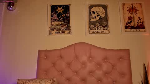 Snapshot of effy_cb chatting on February 22, 3:40 am effy online show from February 22, 3:40 am