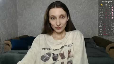 Snapshot of effy_gray chatting on July 16, 11:55 pm Anna online show from July 16, 11:55 pm