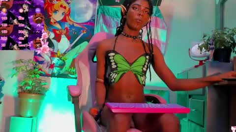 effy_marinn online show from September 15, 9:09 am