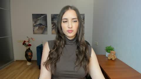 Snapshot of effy_royse chatting on June 14, 5:48 pm Effy Royse online show from June 14, 5:48 pm