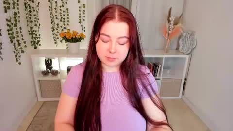 Snapshot of effyrain chatting on June 14, 4:20 pm effyrain online show from June 14, 4:20 pm