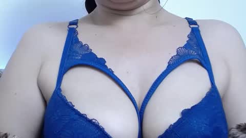 Eileen online show from December 28, 2:53 pm