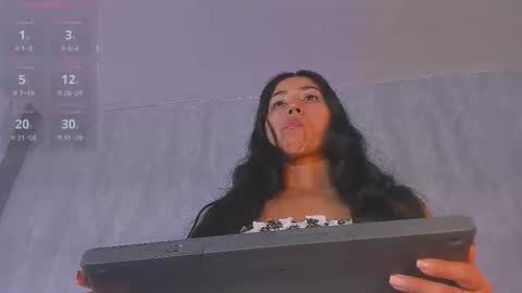 Eilyn online show from September 14, 3:55 pm