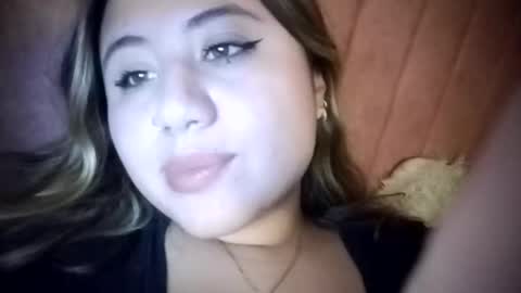 EIMY   MODEL INDEPENDENT online show from November 7, 5:07 am