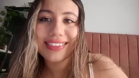 Snapshot of eimy_collin chatting on June 7, 7:06 pm EIMY MODEL INDEPENDENT online show from June 7, 7:06 pm
