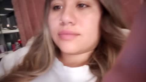 Snapshot of eimy_collin chatting on June 30, 4:52 pm EIMY MODEL INDEPENDENT online show from June 30, 4:52 pm