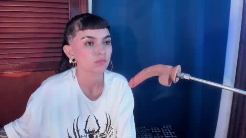 Snapshot of eimy_salome15 chatting on April 26, 7:44 pm eimy_salome15 online show from April 26, 7:44 pm