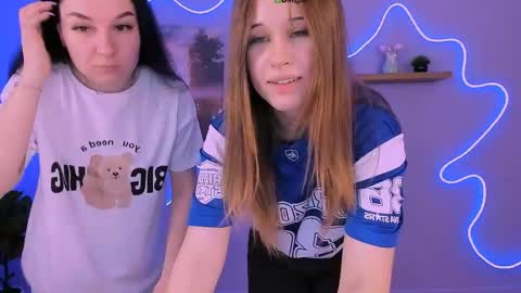 Snapshot of eira_mouse chatting on May 19, 8:53 am Sweet Eira online show from May 19, 8:53 am