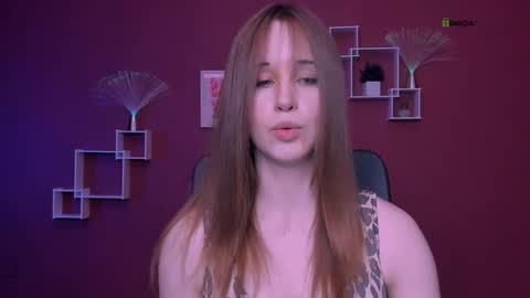 Snapshot of eira_mouse chatting on May 25, 8:42 am Sweet Eira online show from May 25, 8:42 am