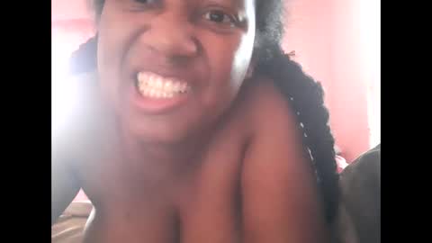 Eirondra Valeen online show from November 22, 10:14 am