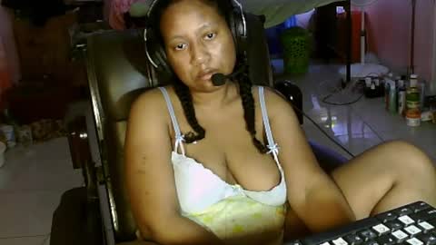 Eirondra Valeen online show from February 28, 2:12 am