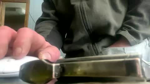 Snapshot of ejbooker11 chatting on November 23, 12:05 pm PiedPiper online show from November 23, 12:05 pm