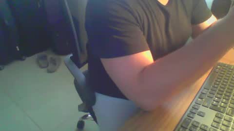 Snapshot of ekudemic chatting on December 29, 6:27 pm Juan Pablo M online show from December 29, 6:27 pm