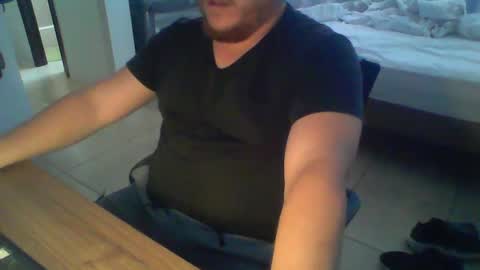 Snapshot of ekudemic chatting on October 25, 5:08 pm Juan Pablo M online show from October 25, 5:08 pm