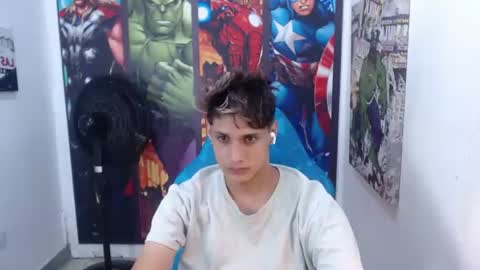 Snapshot of el_flaquito_1 chatting on June 25, 3:06 am J A K E online show from June 25, 3:06 am