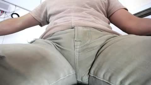 Snapshot of el_mas_turbado chatting on June 16, 7:49 pm el_mas_turbado online show from June 16, 7:49 pm