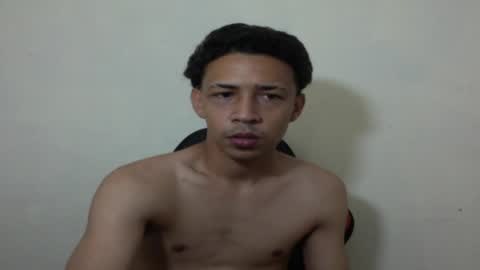 Snapshot of el_menor chatting on April 17, 2:58 am Instagram BelowAbajo online show from April 17, 2:58 am