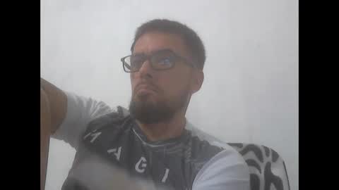 Snapshot of el_principe_veryhot chatting on February 10, 5:00 am el_principe_veryhot online show from February 10, 5:00 am