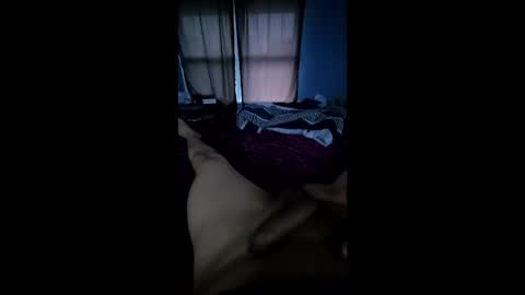 Snapshot of el_zorruto69 chatting on June 1, 11:01 am el_zorruto69 online show from June 1, 11:01 am