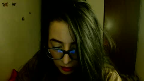 Snapshot of ela_3611 chatting on August 7, 1:40 am ela_3611 online show from August 7, 1:40 am