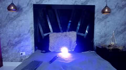 eli online show from November 14, 5:44 pm