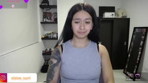 Snapshot of elaine_sun chatting on May 15, 11:23 pm Elaine eli online show from May 15, 11:23 pm
