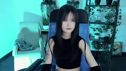 Snapshot of elainebeness chatting on February 21, 5:25 pm Your sweet girl online show from February 21, 5:25 pm