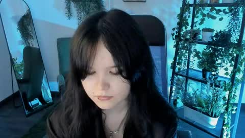 Snapshot of elainebeness chatting on May 19, 7:31 pm Your sweet girl online show from May 19, 7:31 pm