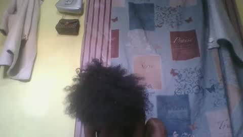 Snapshot of elalia1234 chatting on October 15, 2:17 pm elalia1234 online show from October 15, 2:17 pm