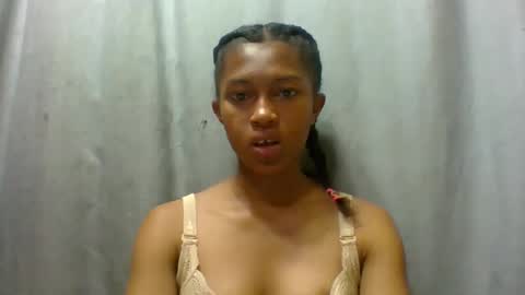 elaliealdy online show from September 9, 8:14 am