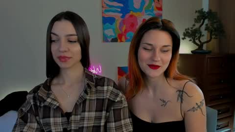 Elani online show from April 20, 11:13 am