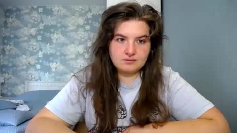 Snapshot of elanis_blair chatting on May 24, 2:00 pm Elanis online show from May 24, 2:00 pm