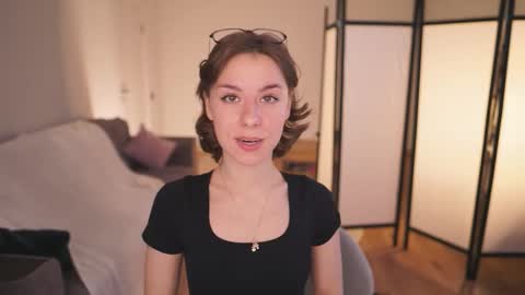 ELA 3 online show from February 19, 6:20 am