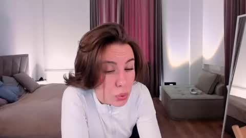 ELA 3 online show from March 6, 6:21 am